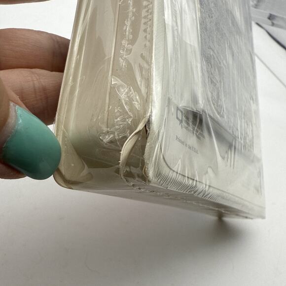 Its a Wonderful Life (VHS, 1996,) NEW & Factory Sealed with Trading Cards RARE - Picture 10 of 14